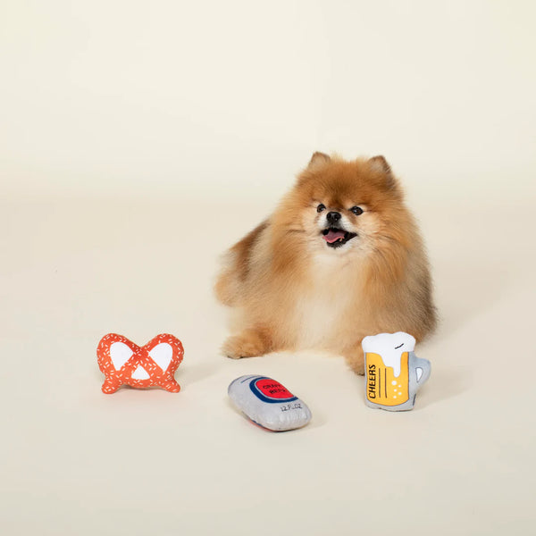 Pet Toy Set/3 Beer in use