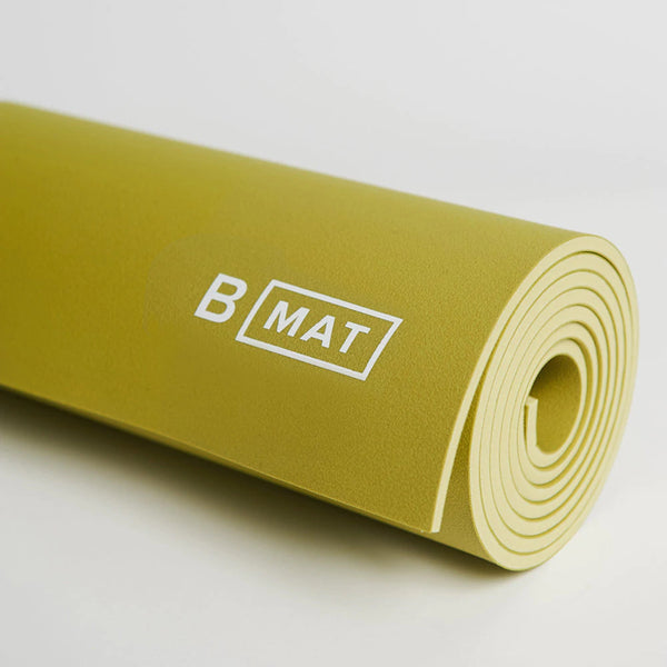 Halfmoon B Yoga Strong 6mm Mat, in moss, close up.