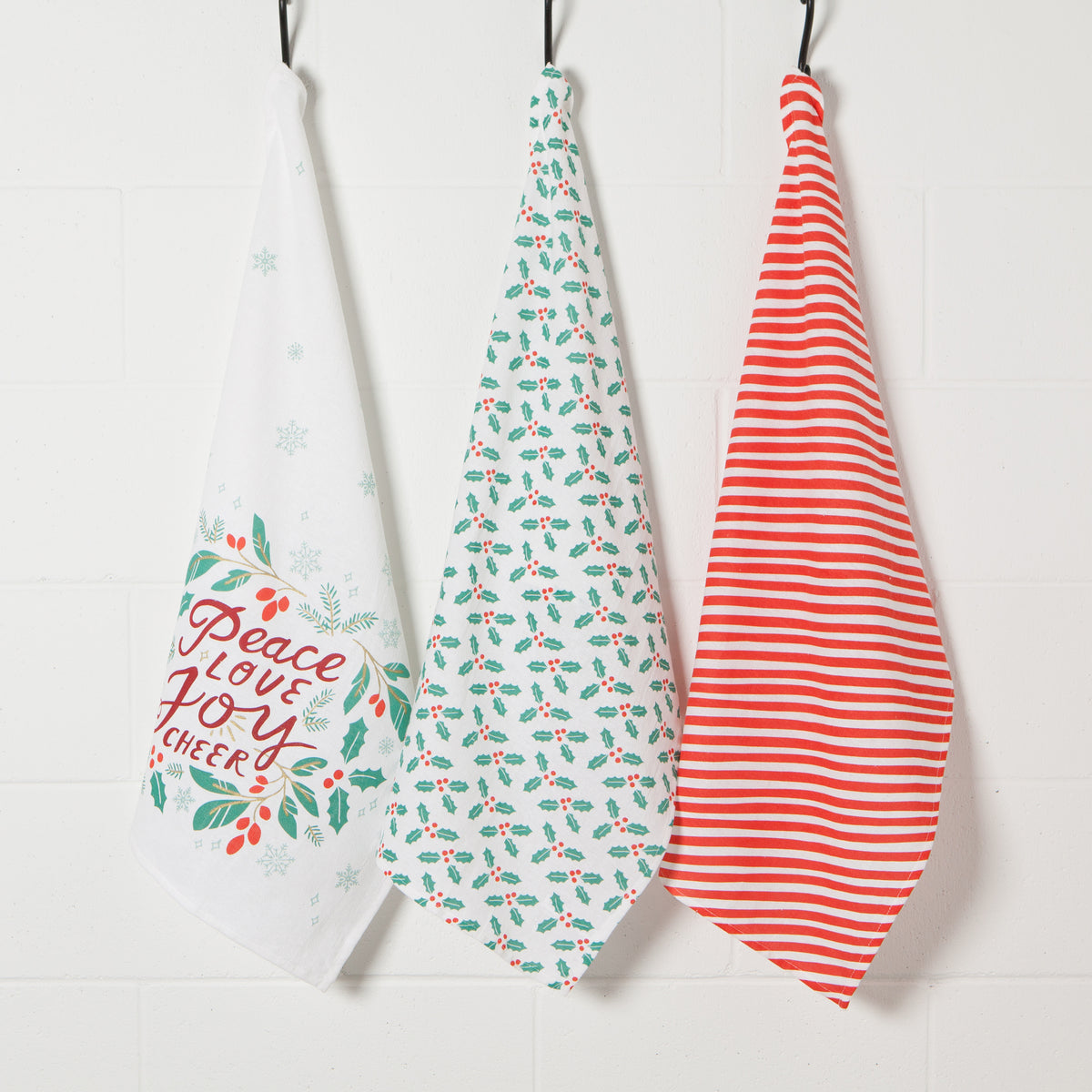 Decorative Towel Santa / Fox Tea Towels Set / 2 Clean Up Kitchen